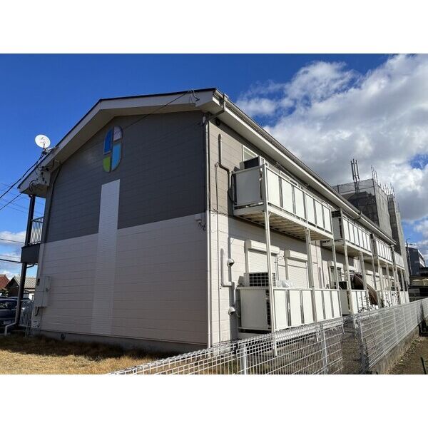 SurplusThreeさくらの外観画像