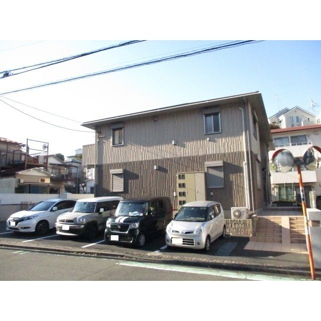フロイデ野毛山の外観画像