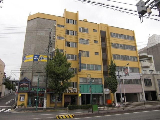 メートービルの外観画像