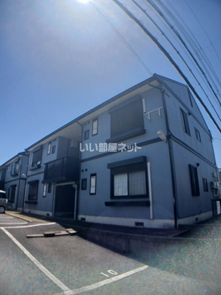 ガーデンタウン中小路Cの外観画像