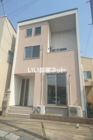 小田栄1丁目貸家の外観画像
