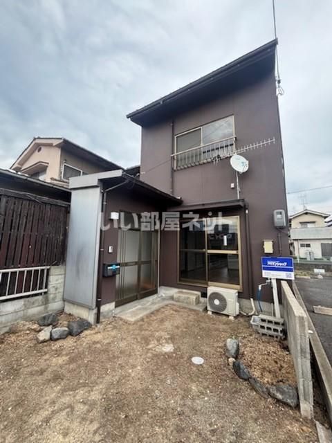 三吉町貸家の外観画像