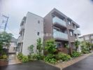 グランドソレイユ B棟の外観