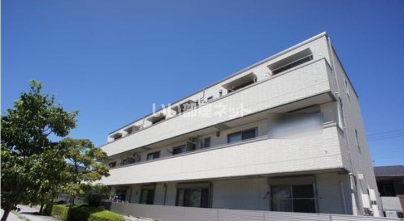 アグレアーブルの外観画像