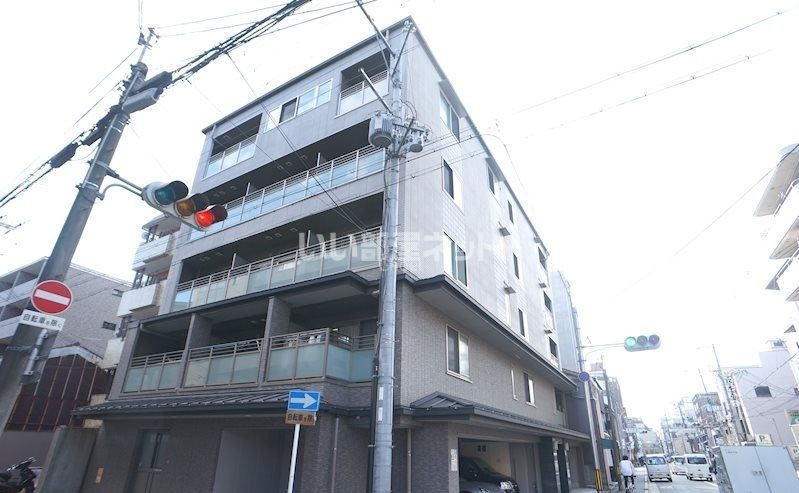 エターナル高辻の外観画像