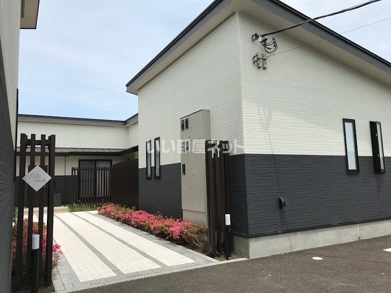 トローノ大岡公園の外観画像