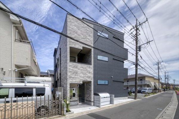 CRASTINE三橋(クラスティーネミハシ)の外観画像