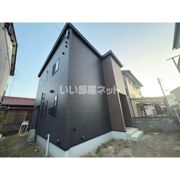 稲沢市平和町平六戸建の外観画像