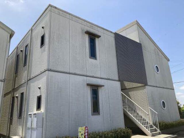 メゾンリヴェール C棟の外観画像