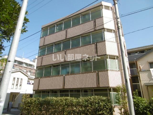 クラリスの外観画像
