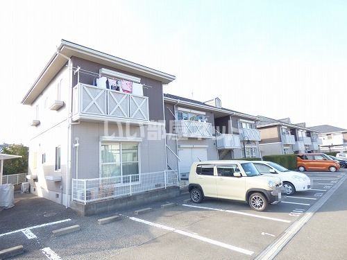 ルリ・サンヒルズE棟の外観画像
