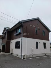シャン・ド・フルールB棟の外観画像