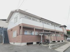 鷹日マンションの外観画像