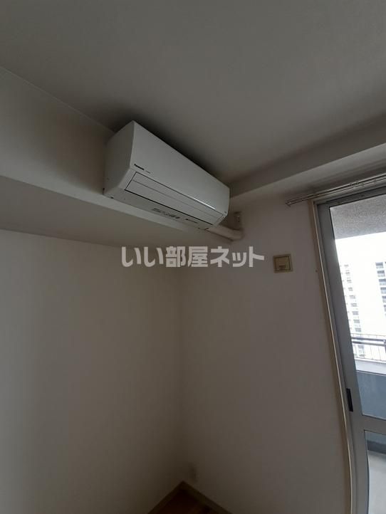 ベッドルーム