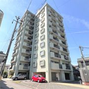 グラート岡崎の外観画像