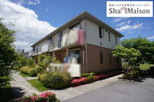 Residencia Verde Aの外観画像