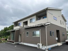 MARUHOの外観画像