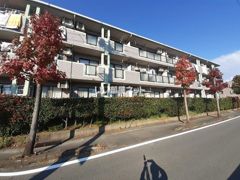 サンパークハイツ沼北Eの外観画像