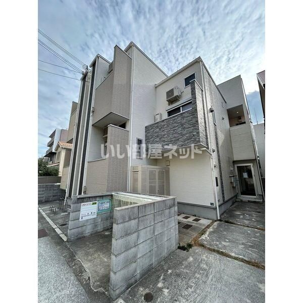 ハーモニーテラス川原の外観画像