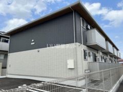ロイヤルタウン上峰Bの外観画像
