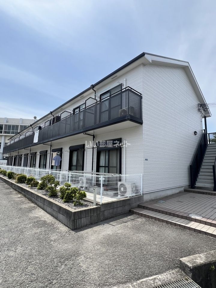 ペアーコート泉佐野B棟の外観画像