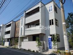 シャーメゾンステージ三芳町の外観画像