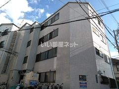 シャトレ小阪の外観画像