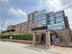 センチュリー山室の外観画像