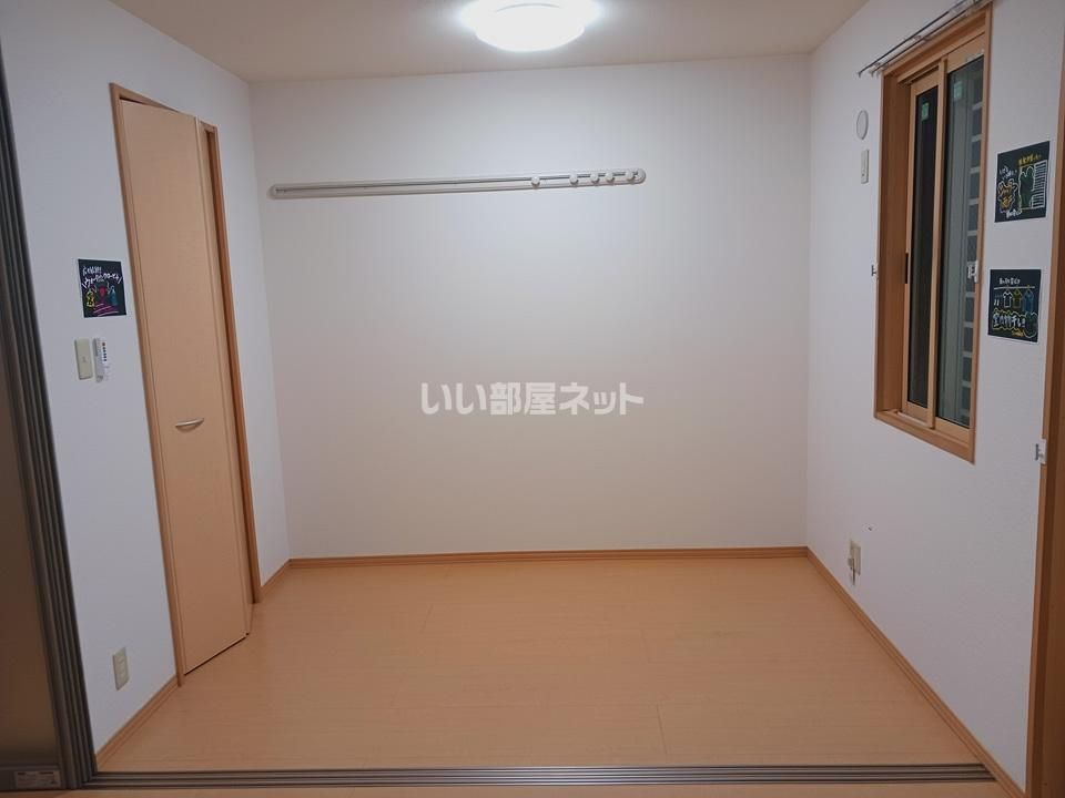 ベッドルーム