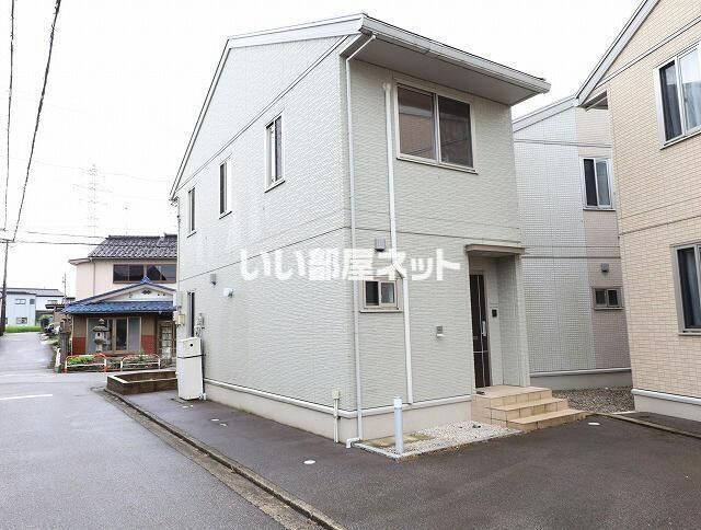 高岡市江尻119-7戸建の外観画像