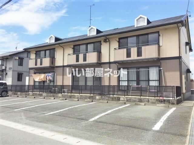 ハイツアムールAの外観画像