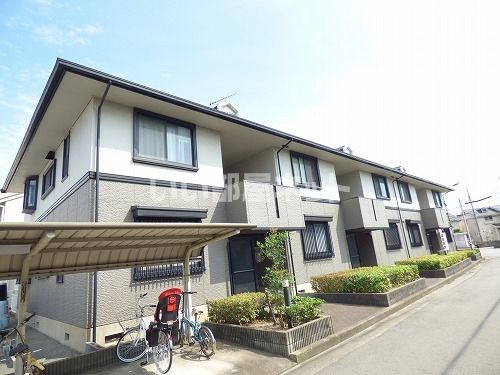 シャルマンイワイの外観画像