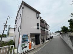 アンジェラスの外観画像