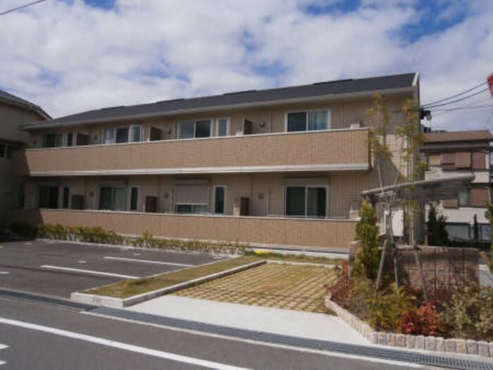 エトワール西小路の外観画像
