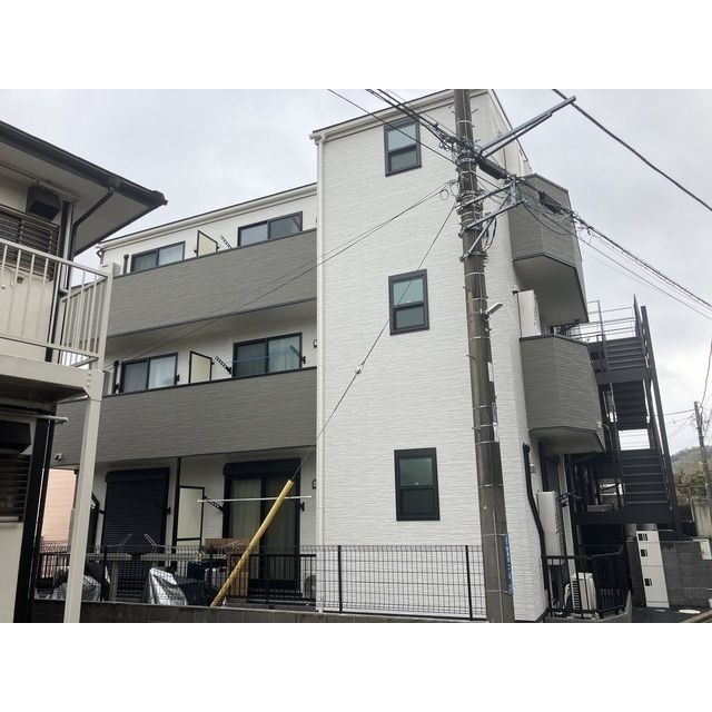 アザーレ・キュリオス東海大学前Bの外観画像