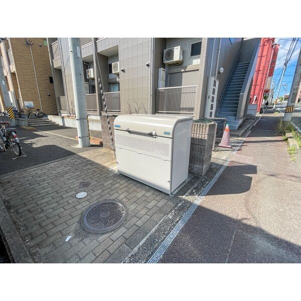 その他