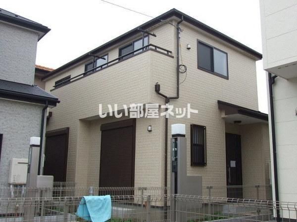 鴻巣市人形貸家の外観画像