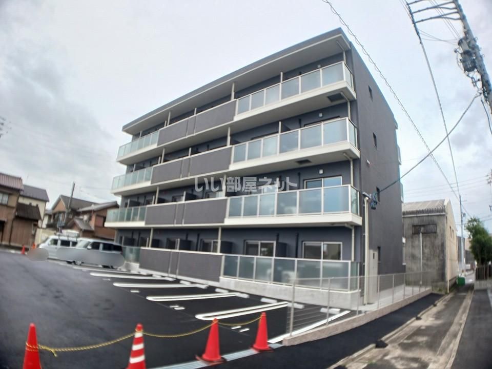 フィオレティーナ四日市の外観画像