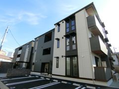 レフィシオン泉中央の外観画像