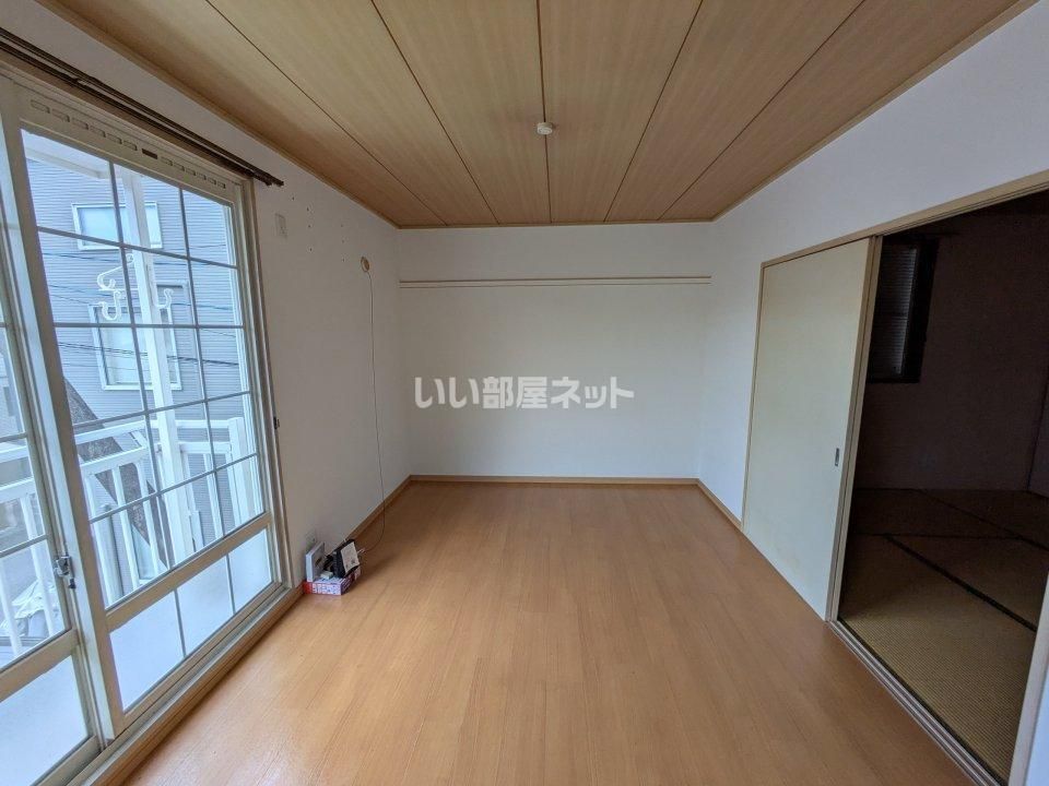 洋室