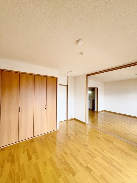 ベッドルーム