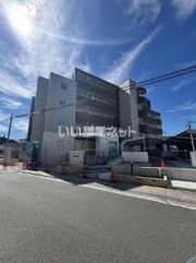 シャルマンウェストの外観画像