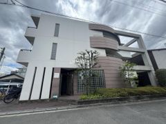 ヴァン・ベェールの外観画像