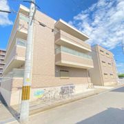 ラペルルエストの間取り画像