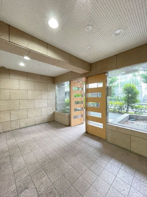 ロビー