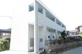 ロイヤルブルーの外観画像
