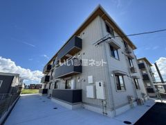 ガーランドの外観画像