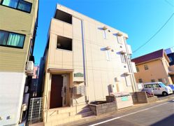 ファミールの外観画像