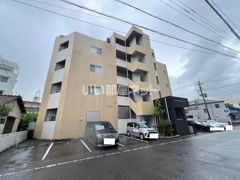 アルテマイスター丸山の外観画像