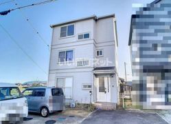 川西町北借家の外観画像